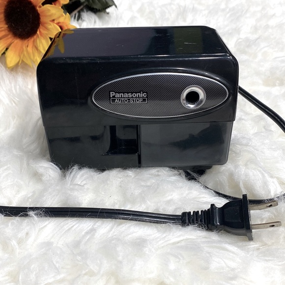 Vintage Panasonic Electric Pencil Sharpener Model KP-310 Black Auto-Stop Tested - Picture 3 of 11